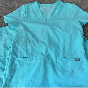 Figs Teal Technical Collection V-Neck Scrub set